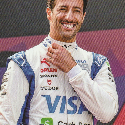 18 Daniel Ricciardo (VCARB)