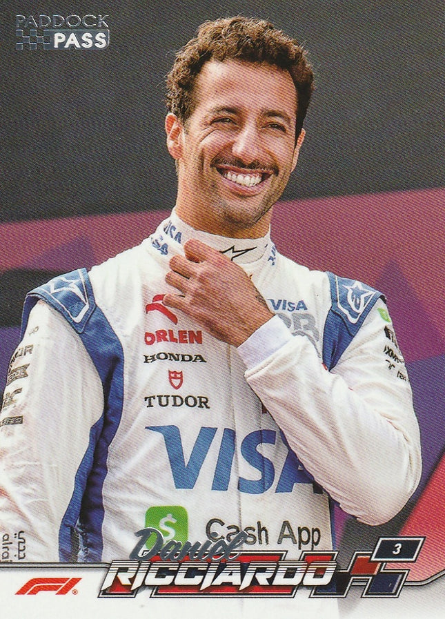 18 Daniel Ricciardo (VCARB)